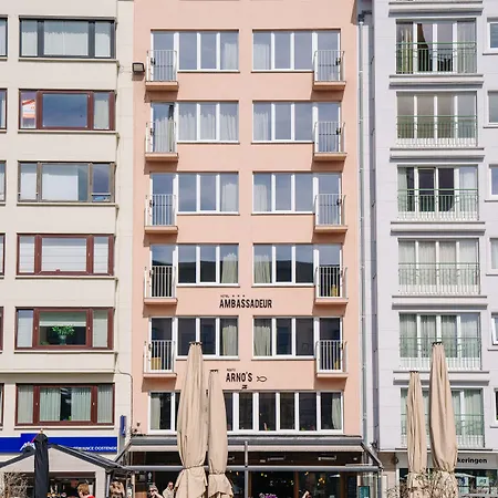 Ambassadeur Hotel 3*