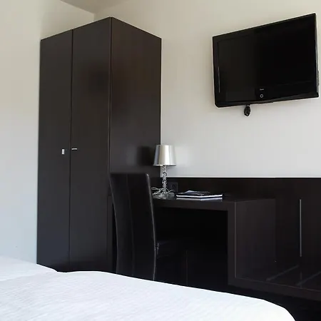 Otel Ambassadeur 3*