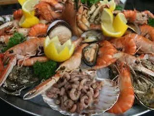 Ambassadeur Szálloda